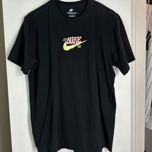 Nike T-shirt